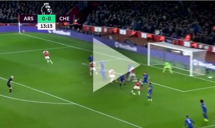 Efektowny gol Lacazette'a z Chelsea!  [VIDEO]